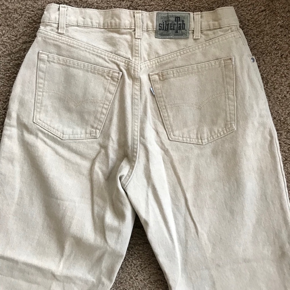 Levis High Waisted Silver Tab Khaki Jeans